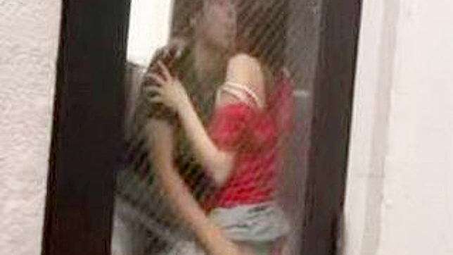 隐秘乱伦情欲 — 火辣日本成人影片