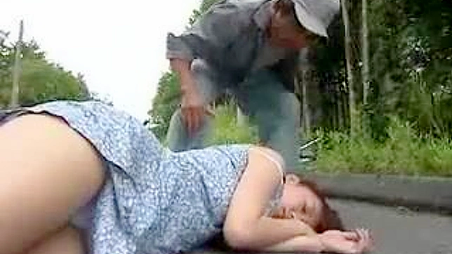 日本跟踪狂幻想绑架少女