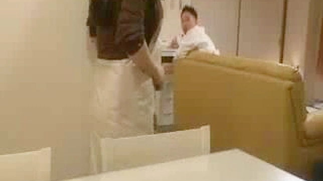 家庭秘密曝光：和所有姐妹的激情性爱片段