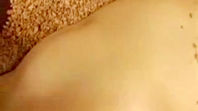 用我们的亚洲色情视频收藏滋养你的欲望吧