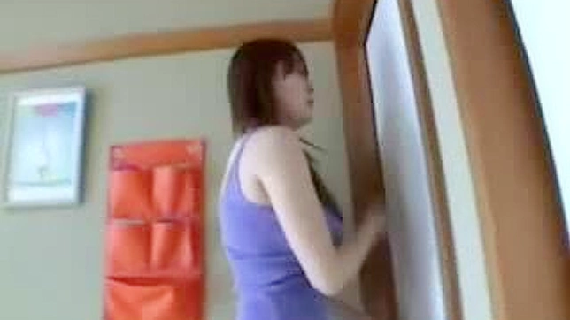 疯狂野性快感 - 连续撞击的阴道活动让你硬挺不止