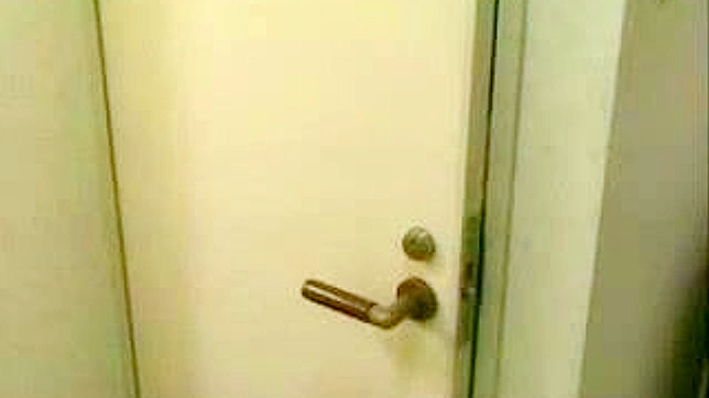 禁忌家庭情事：主妇的秘密愉悦引发炽热兄妹性爱