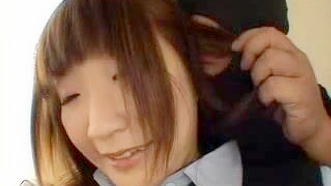 亚洲少女紧致蜜桃臀被狠狠 creampie 深入体验