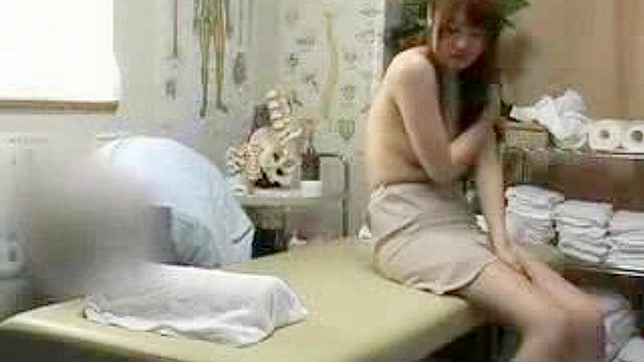 纯真日本少女按摩意外变成激情成人视频