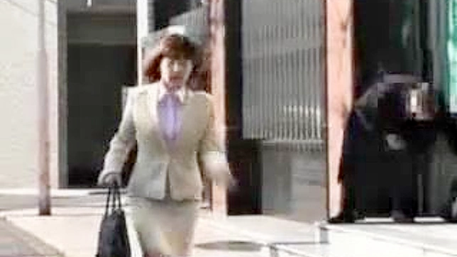 办公室女郎的无拘欲望