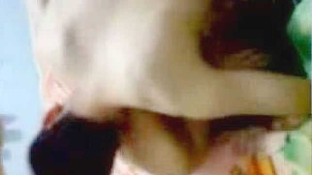 日本业余情侣的亲密时刻