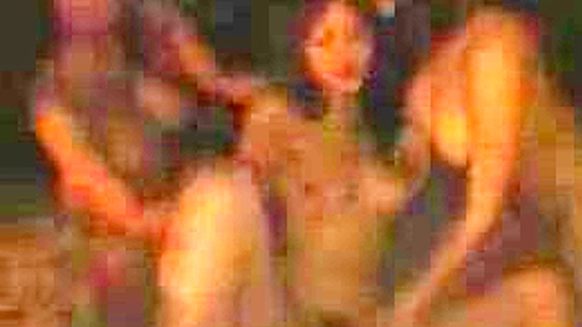 与JAV美女在海滩度过的饥渴夜晚