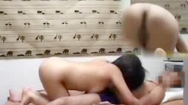 狂野欲望:东方少女首次肛交体验