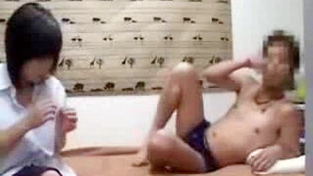 狂野欲望:东方少女首次肛交体验