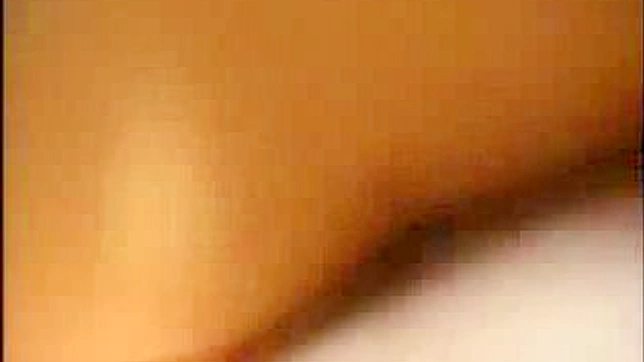 日本情侣私密时刻被镜头捕捉记录下来