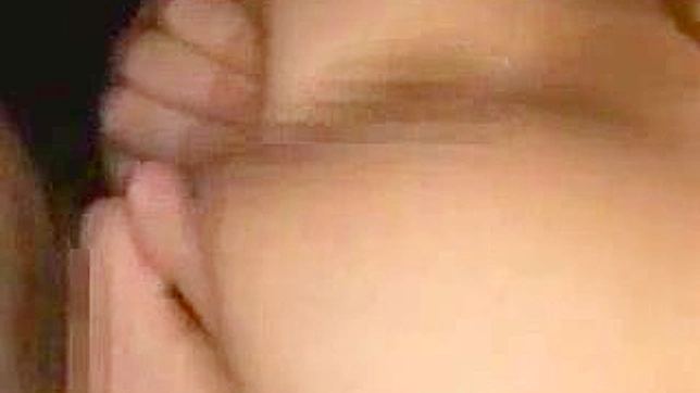 无尽诱惑—日本巨乳女孩挑逗男根的极致欢愉体验
