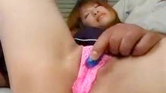 性感学生在日本被陌生人诱惑