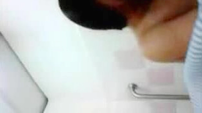 浴室激情：日系情侣的亲密时刻热恋体验