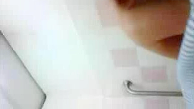 浴室激情：日系情侣的亲密时刻热恋体验