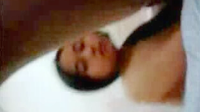 浴室激情：日系情侣的亲密时刻热恋体验