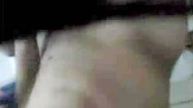 浴室激情：日系情侣的亲密时刻热恋体验