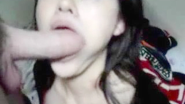 镜头下驯服的业余处女秀