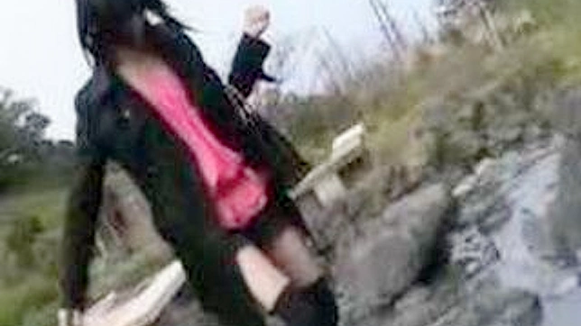 亚洲美人沙滩上的激情性爱