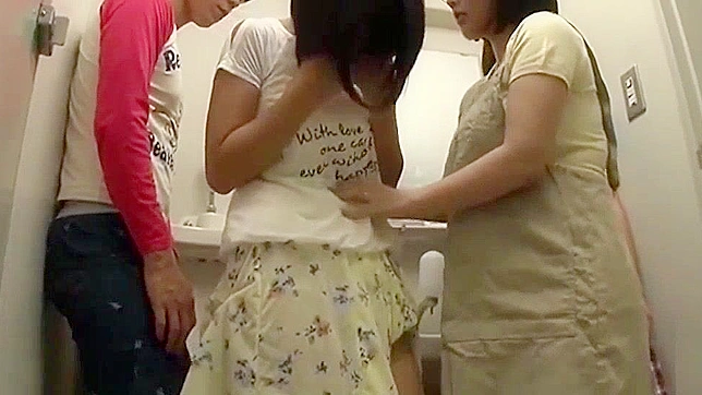 日本教师在群交中对可爱学生的性勒索