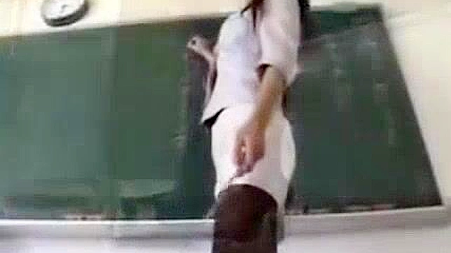 日本女学生的秘密欲望被揭露