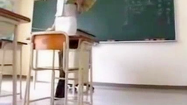 日本女学生的秘密欲望被揭露