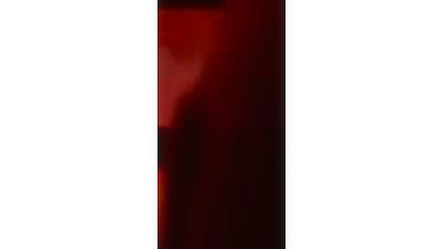 与笨蛋淫荡女教师的日本三人行