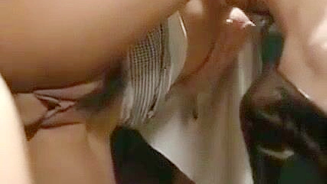 日本女教師與學生的狂野四人戰激情夜