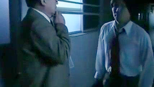 日本女教師與學生的狂野四人戰激情夜