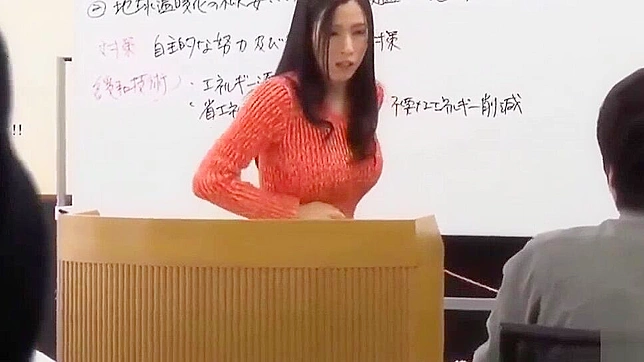 日本女教师考试日口交并吞精液