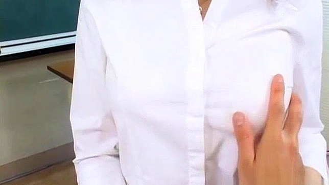 日本教师巨乳视角 amateur 成人色情片带射精特写