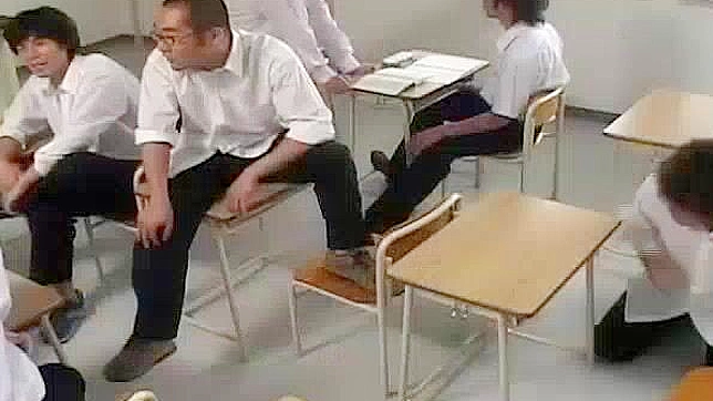 日本教师朝日奈由依的激情性爱场景