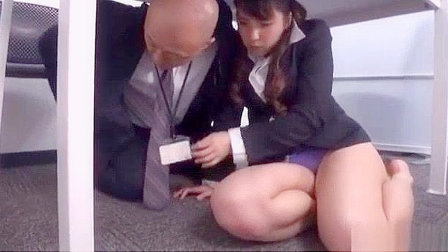 办公室与日本AV熟女的激情后入交合秀