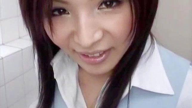 日本色情视频：舔肛、巨乳、POV口交、手淫、足控、 rimming，胸交与办公室女郎