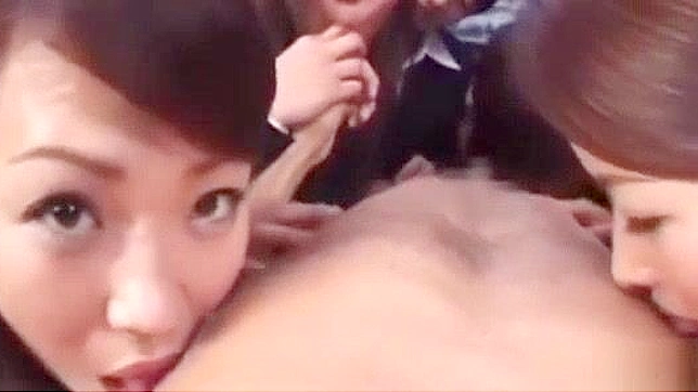 日本OL与上司激战喷潮肛交体验