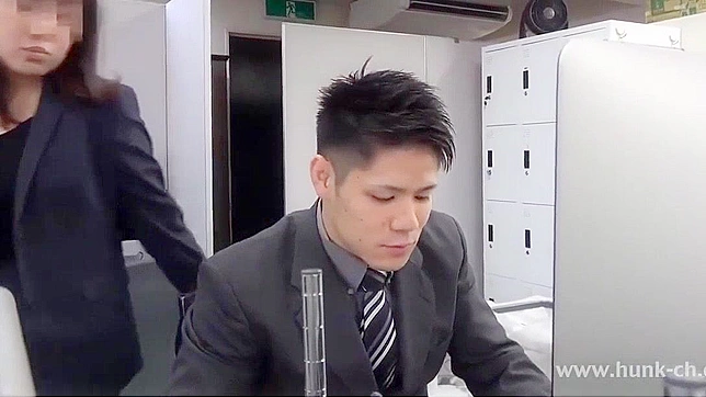 日本女办公梦中激情西装性爱高清体验