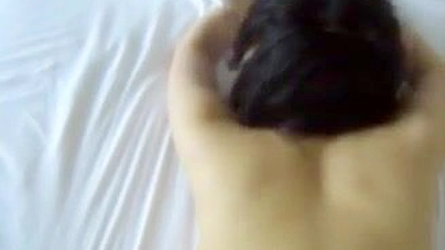 激情 amateur 爱爱实录：尖叫声中高潮不断与完美身体碰撞