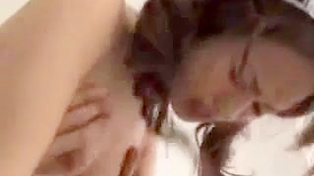 释放cosplay亚洲女郎的内心欲望在XXX级私人空间中