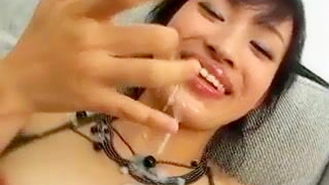 日本萌妹子用极致可爱献上销魂快感