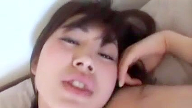 Ai-chan 献上完美日本美女的惊人动作表演！