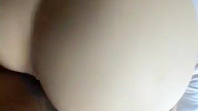 渴望的日本美人被她永不停歇的情人带向新高峰