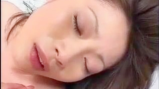 肮脏妈妈被大黑屌操得春心荡漾