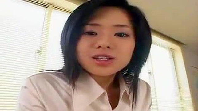 日本老师与强壮学生进行激烈深入的性爱体验