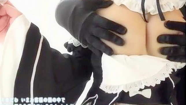 迷人的日本美女进行性感cosplay，激烈前戏和火热性爱！
