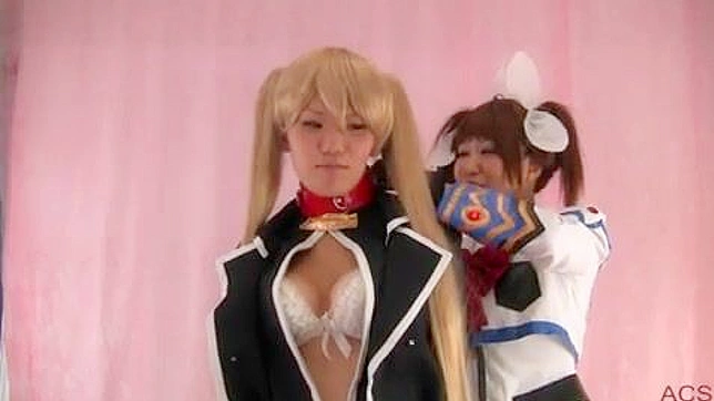 释放欲望，享受性感日本角色扮演色情片