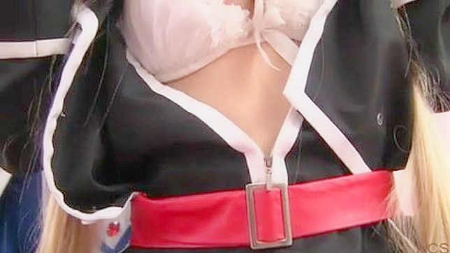 释放欲望，享受性感日本角色扮演色情片