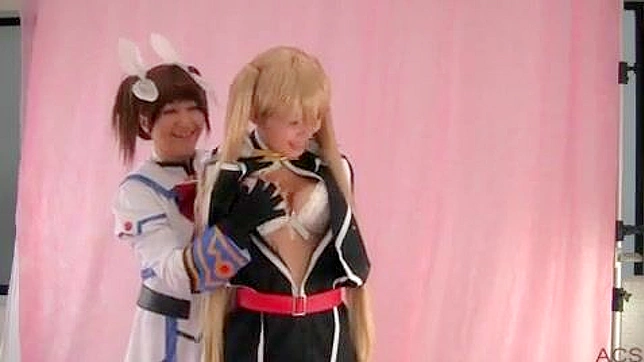 释放欲望，享受性感日本角色扮演色情片