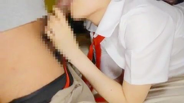 日本校園妹與同學激戰 口交禁忌成人視頻！