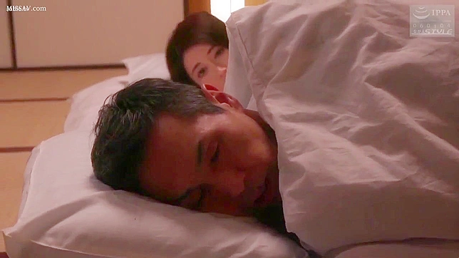 从无聊到狂喜！我在日本疯狂性爱世界的旅程作为 cuck 妹妹的玩具