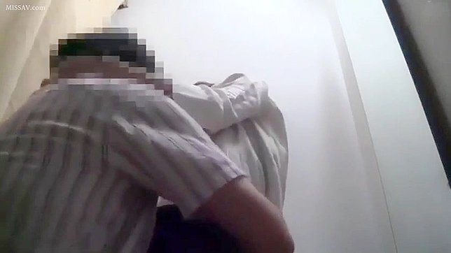 商场试衣间隐藏摄像机捕捉到的生猛日本妹妹舔阴快感！