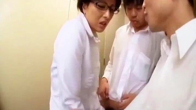 高清JAV视频~无助老师03-独家场景日式成人片